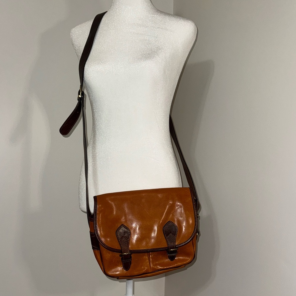 Mustard/Brownish Leather Crossbody Bag